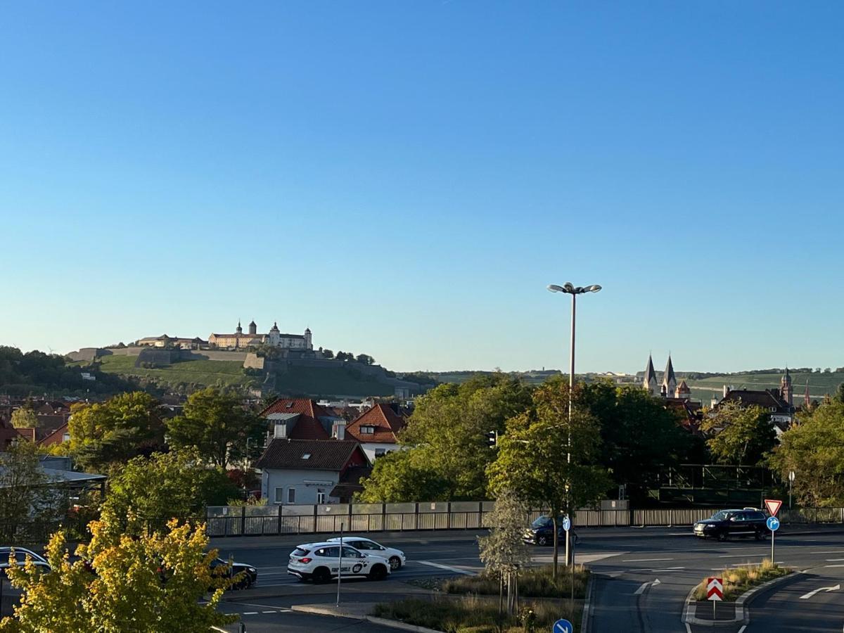 Schoenes Mit Festungsblick - Free Parking - *